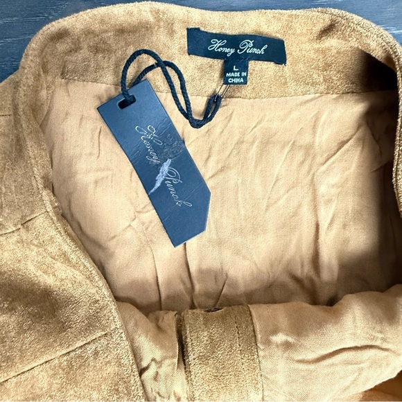 Tan Button-Up Women's Skirt - Picture 2 of 5